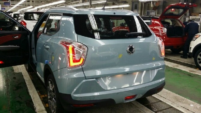 YEN 2015 SSANGYONG TVOL RETMDE RESMLER